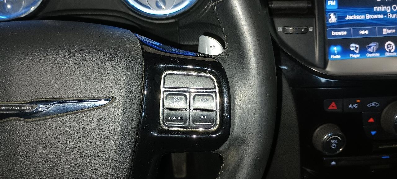 Chrysler 300 S V6 AWD 2013