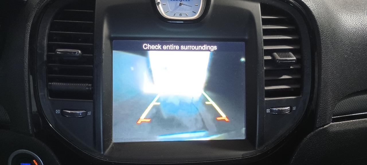 Chrysler 300 S V6 AWD 2013