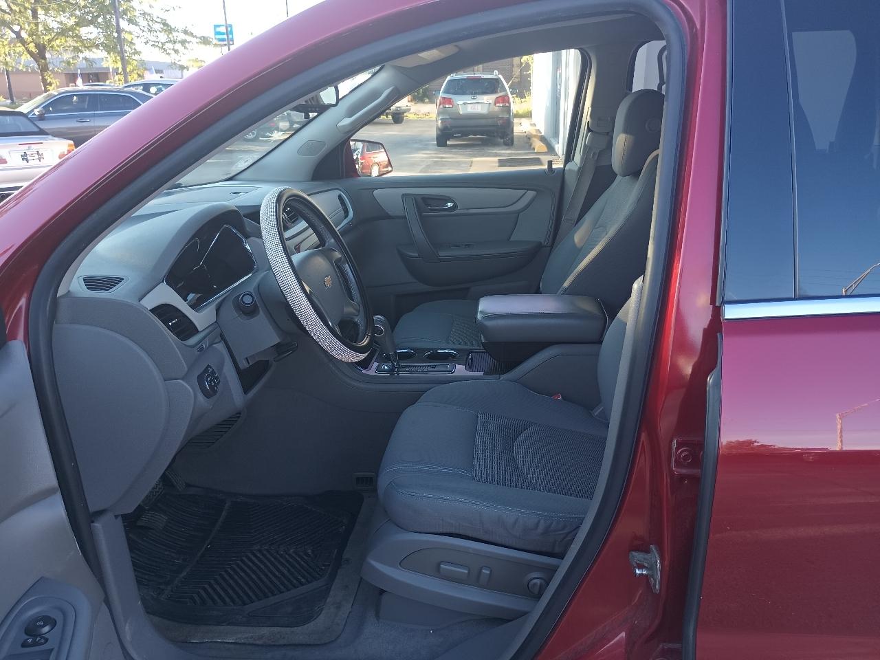 Chevrolet Traverse 1LT AWD 2014