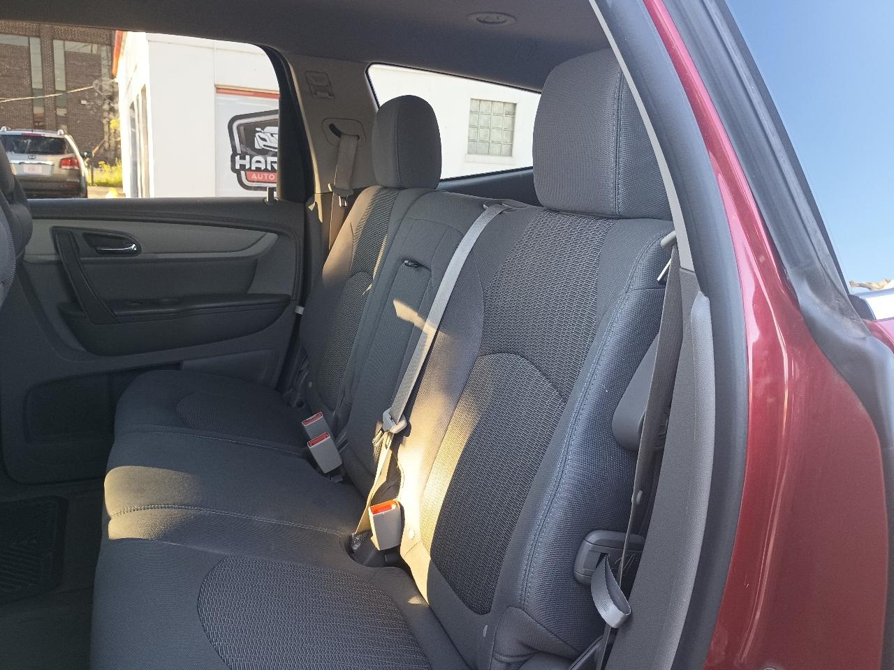Chevrolet Traverse 1LT AWD 2014