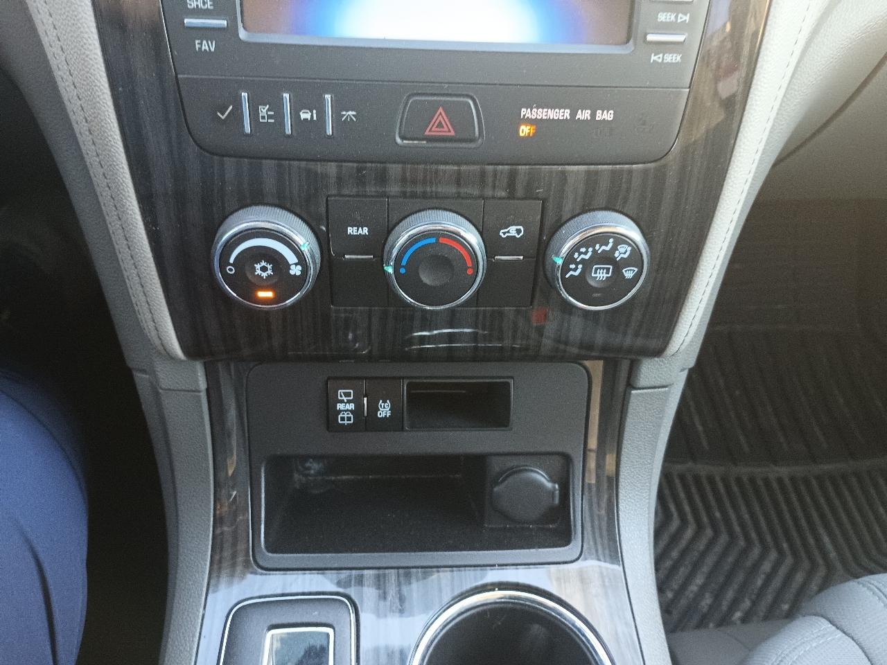 Chevrolet Traverse 1LT AWD 2014