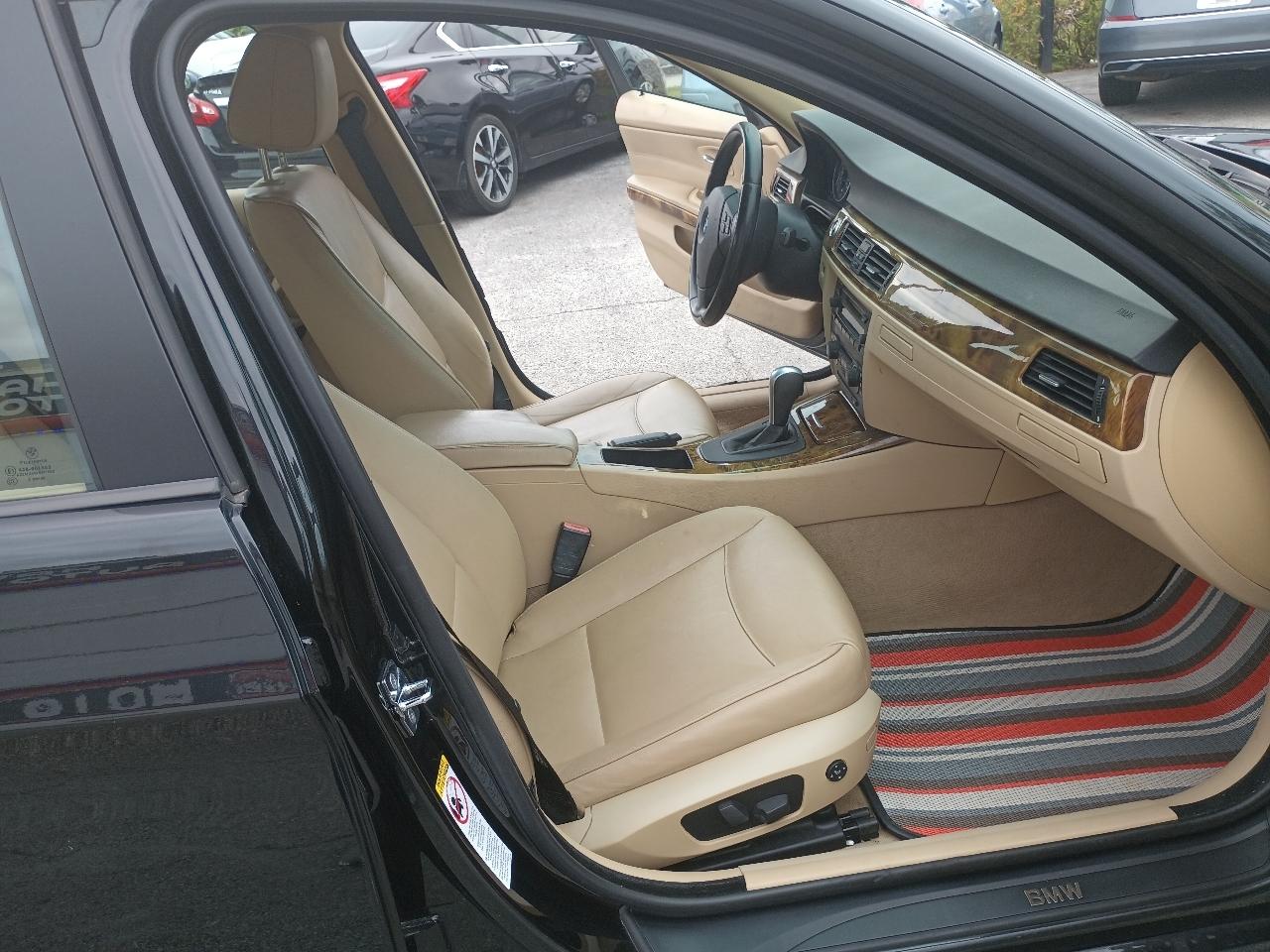 BMW 3-Series 325i Sedan 2006