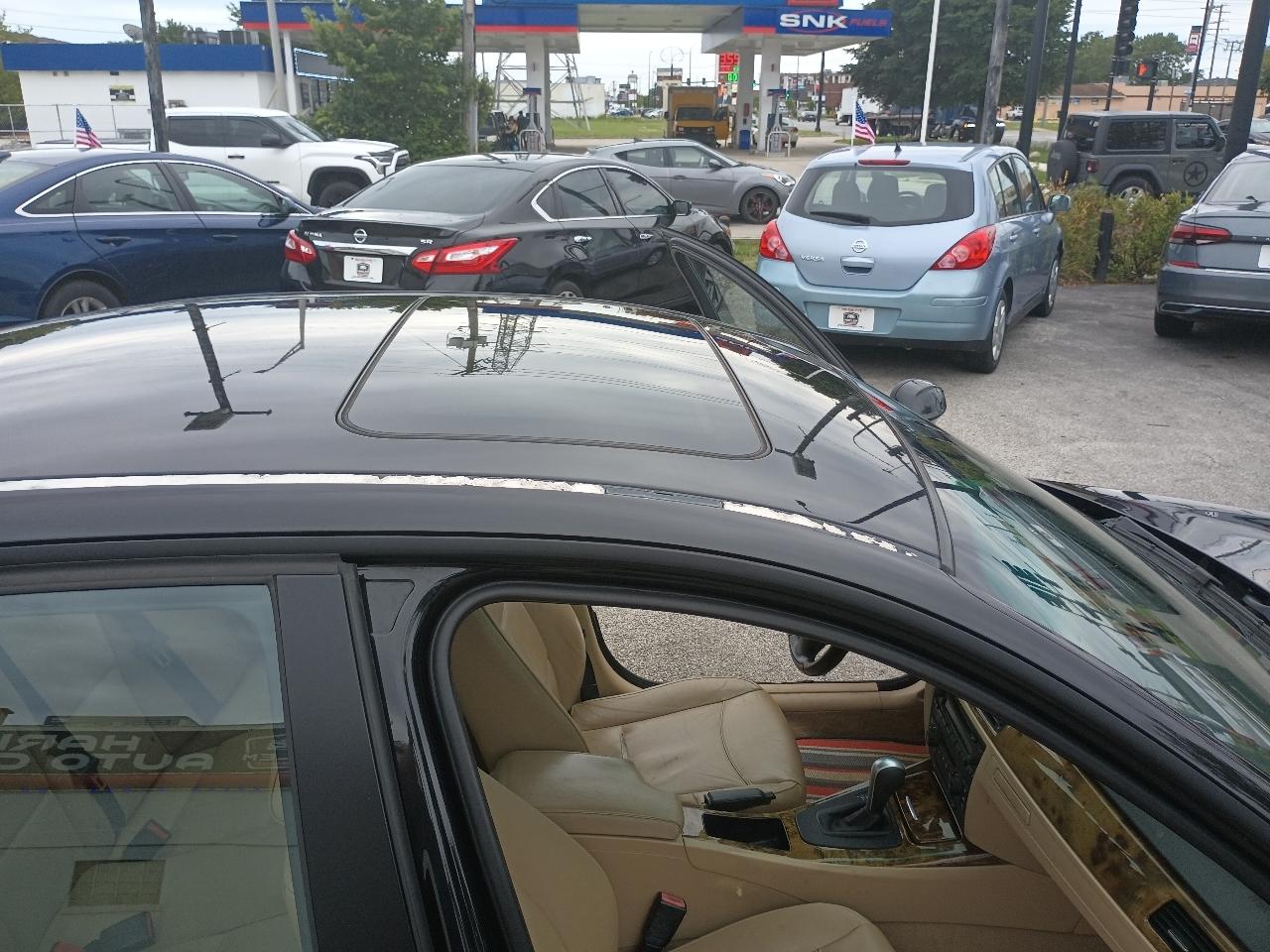BMW 3-Series 325i Sedan 2006