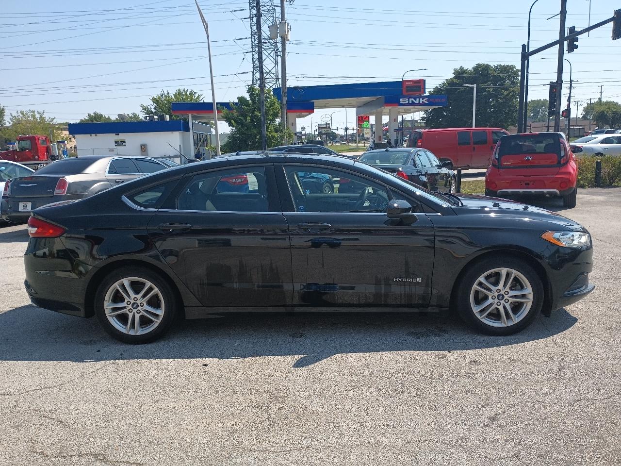 Ford Fusion Hybrid SE 2018
