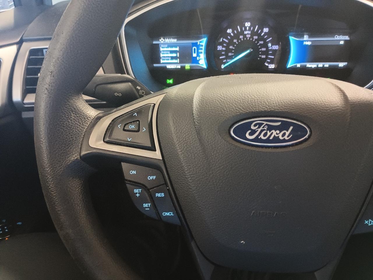 Ford Fusion Hybrid SE 2018