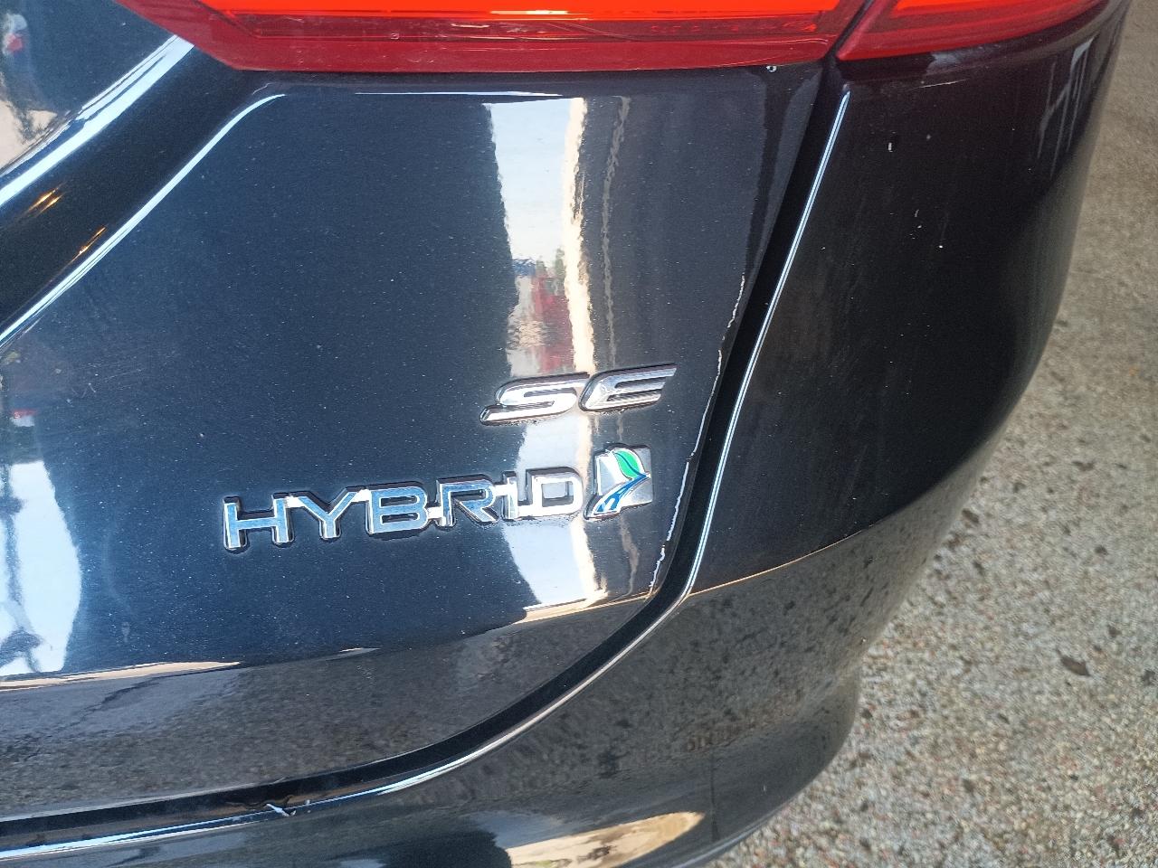 Ford Fusion Hybrid SE 2018