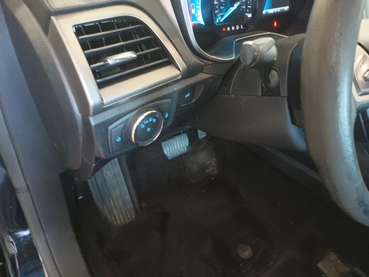 Ford Fusion Hybrid SE 2018