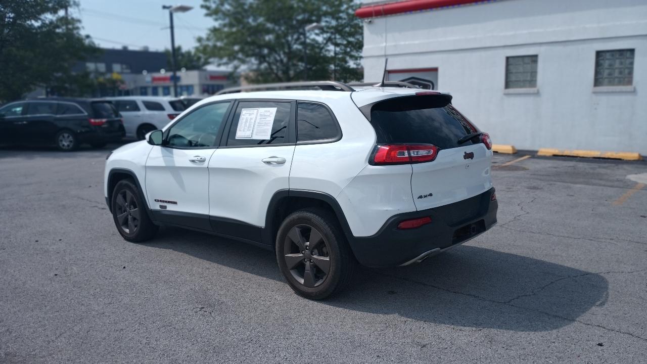 Jeep Cherokee Latitude 4WD 2016