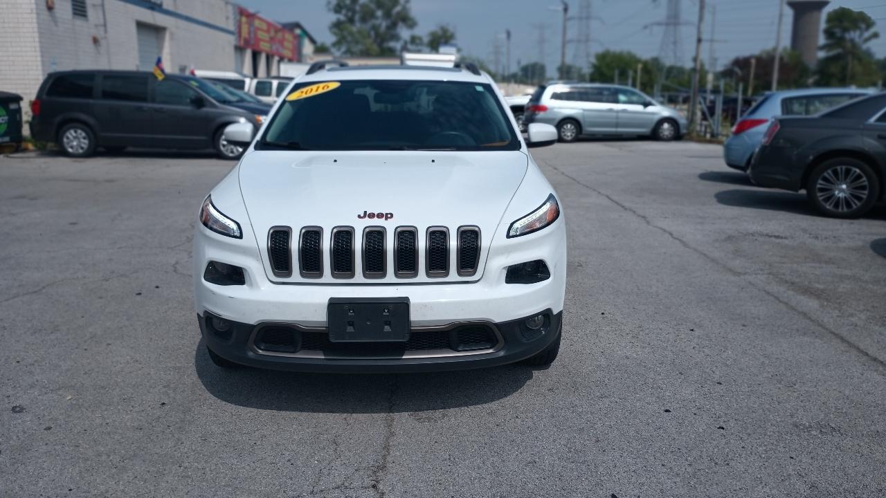 Jeep Cherokee Latitude 4WD 2016