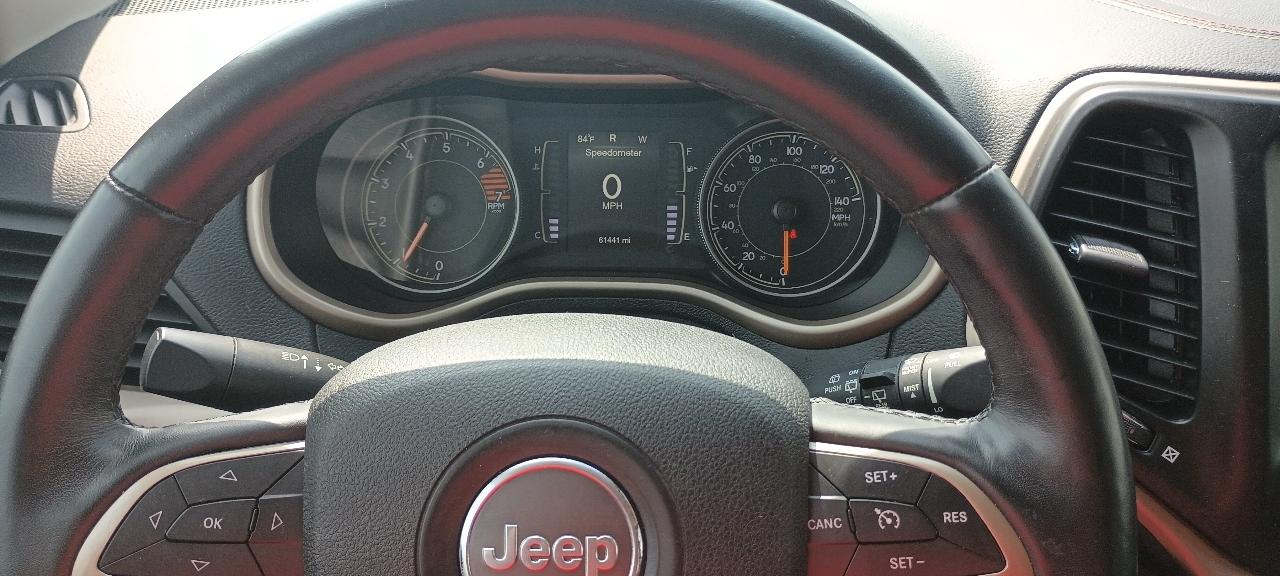 Jeep Cherokee Latitude 4WD 2016