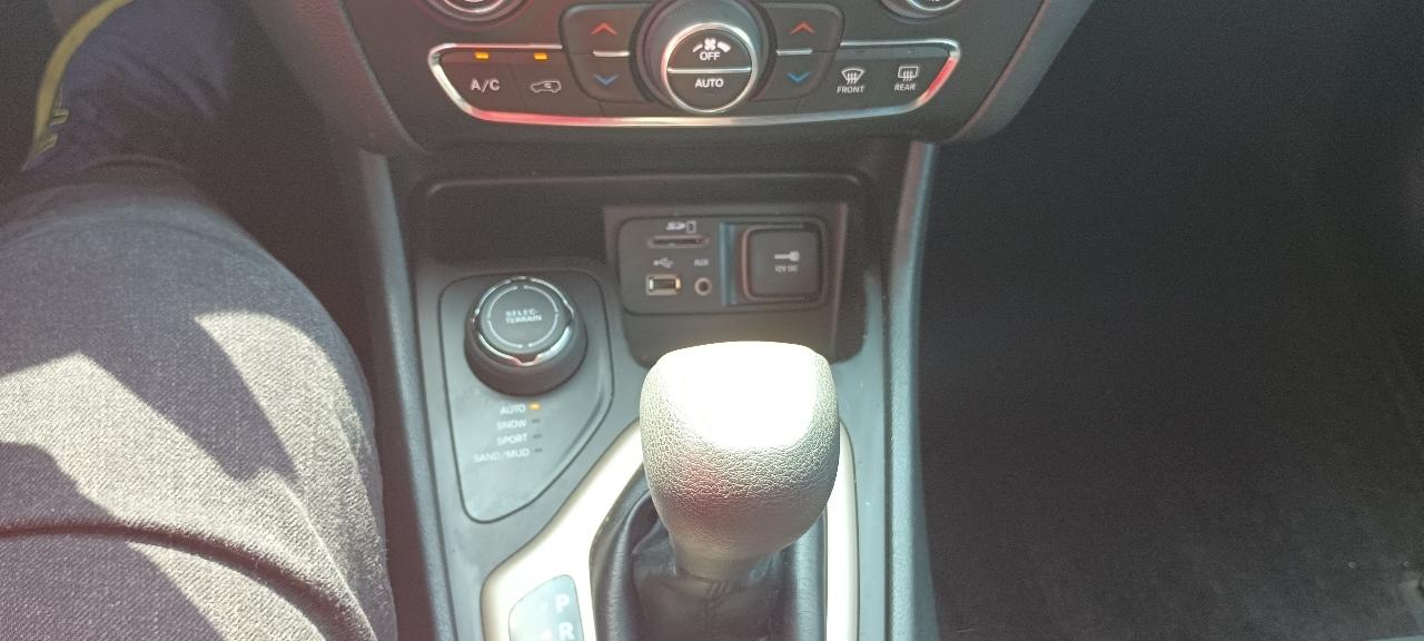 Jeep Cherokee Latitude 4WD 2016