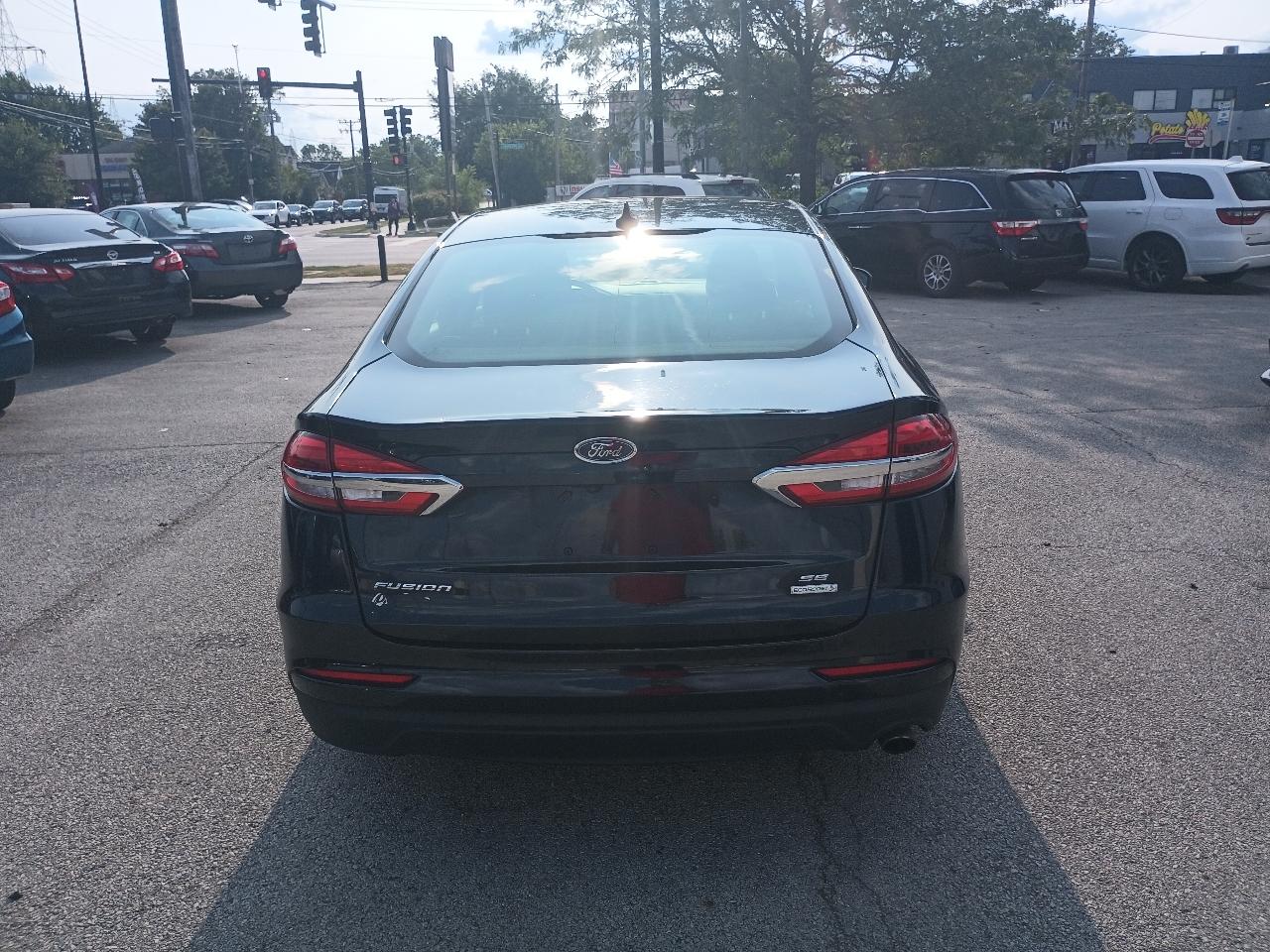 Ford Fusion SE 2020