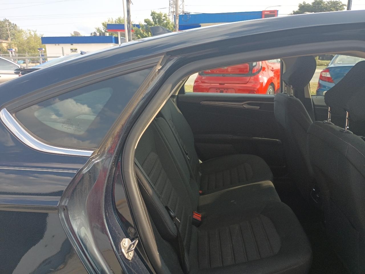 Ford Fusion SE 2020