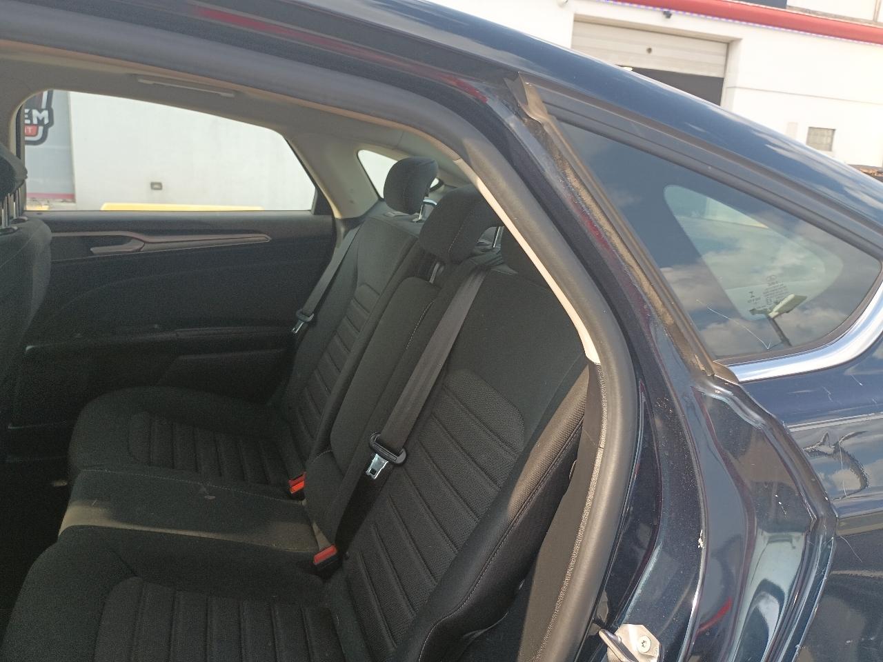 Ford Fusion SE 2020