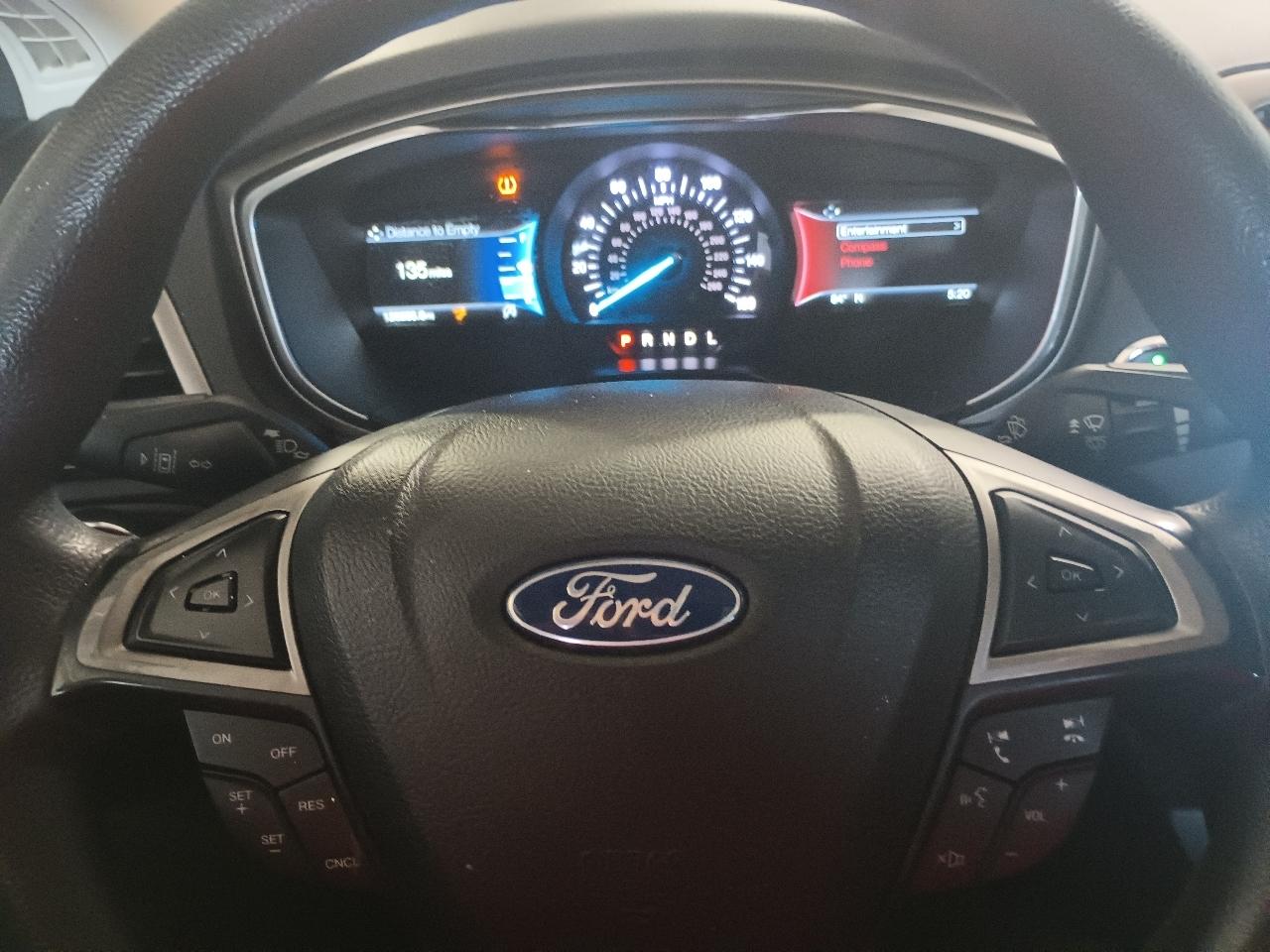 Ford Fusion SE 2020