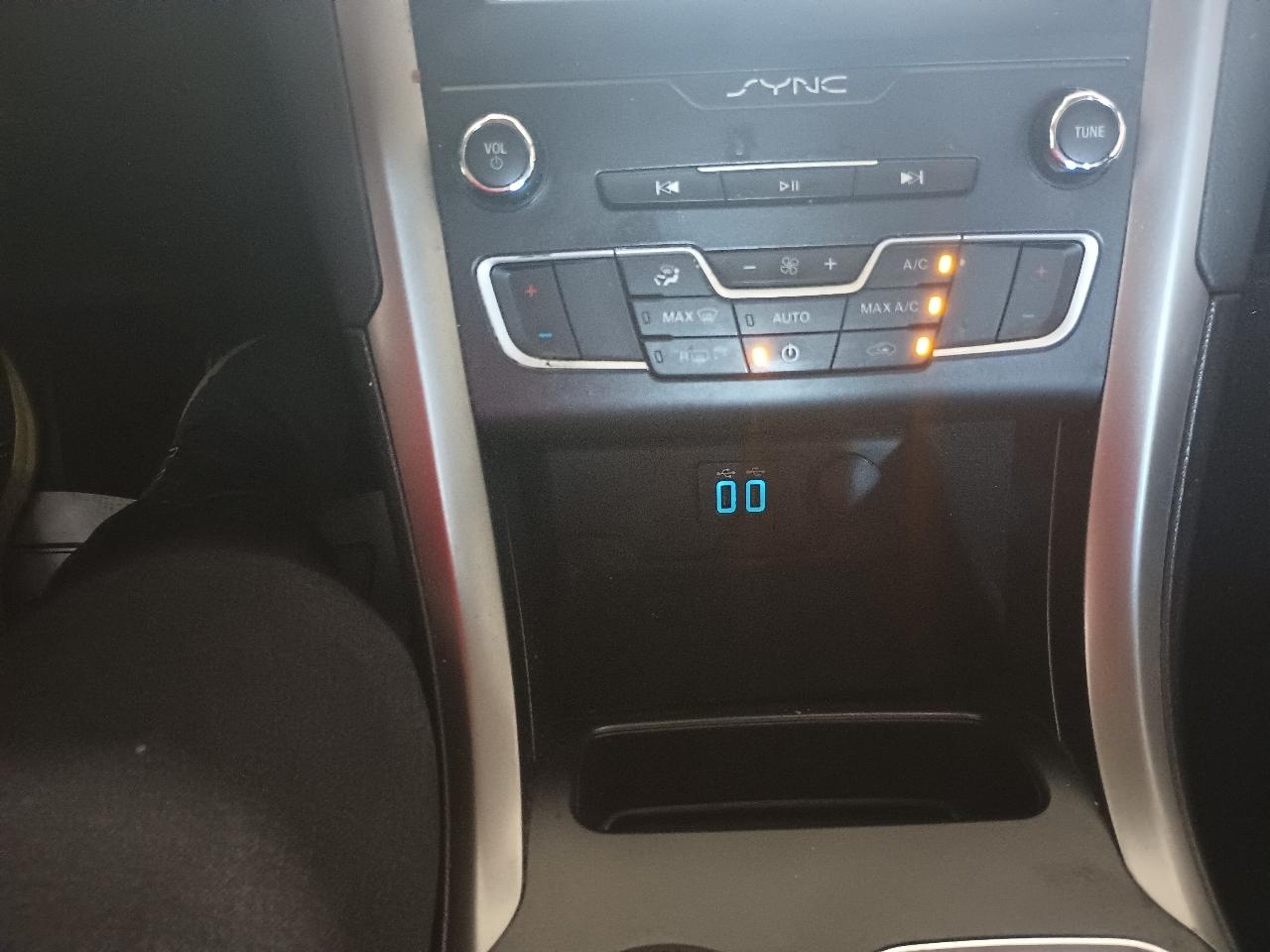 Ford Fusion SE 2020