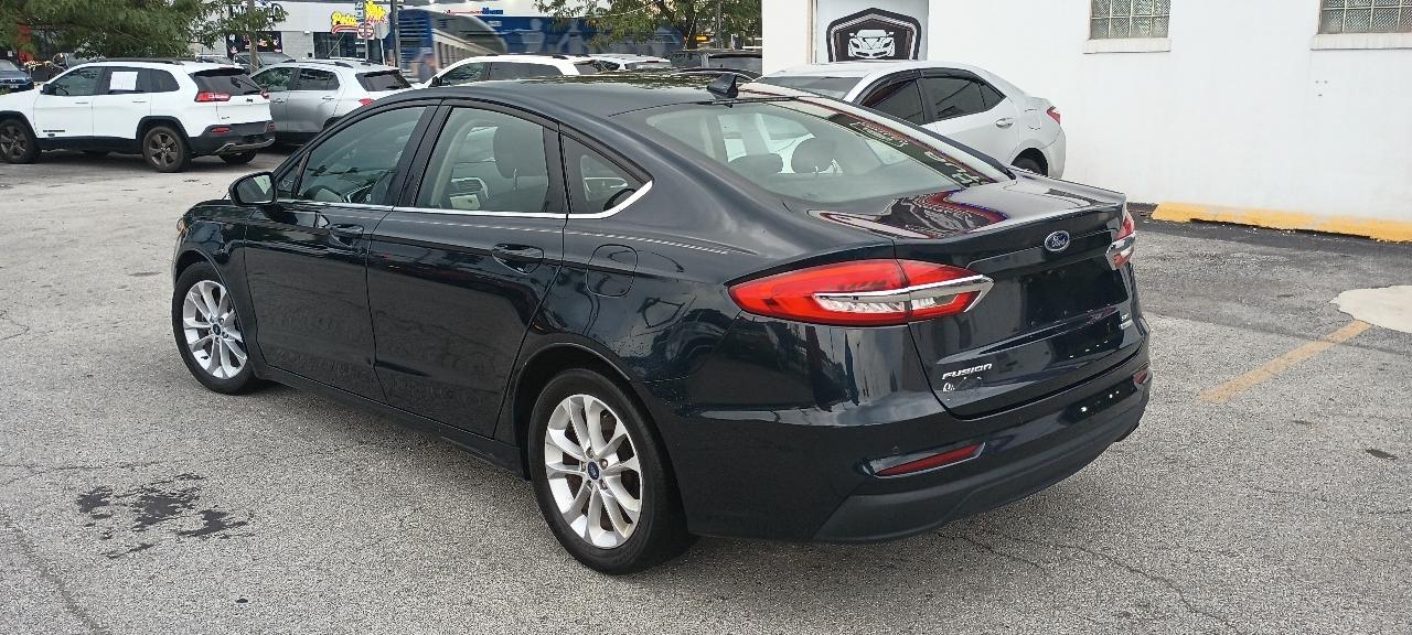 Ford Fusion SE 2020