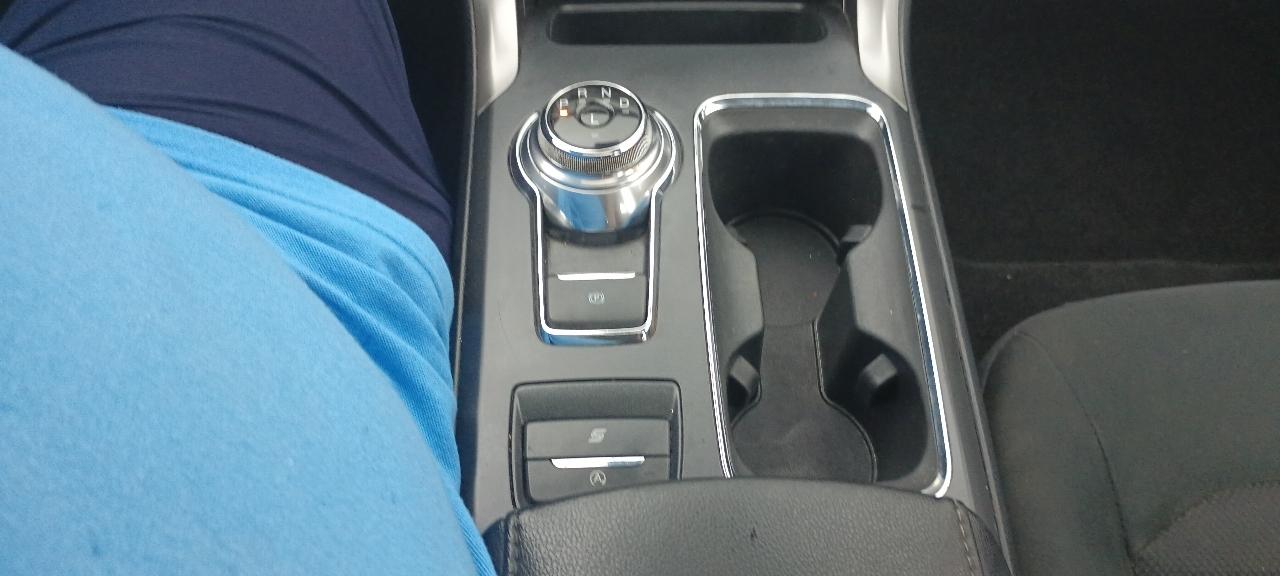 Ford Fusion SE 2020