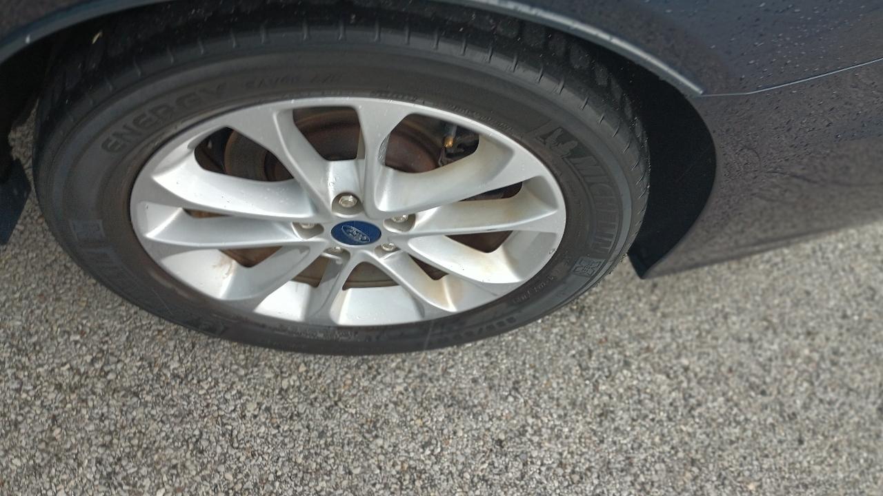 Ford Fusion SE 2020