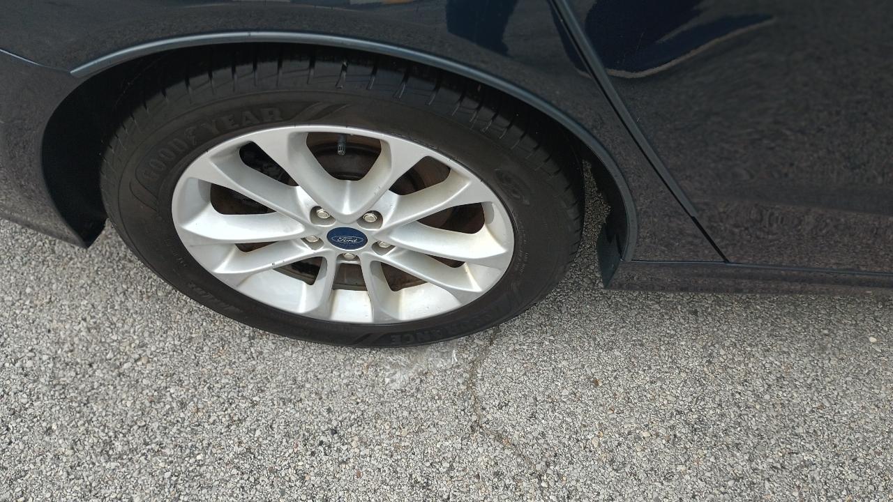 Ford Fusion SE 2020