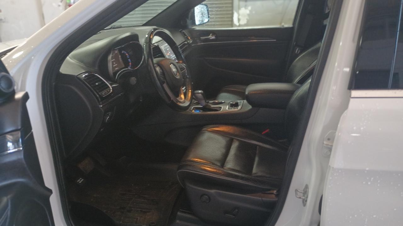Jeep Grand Cherokee Overland 4WD 2020