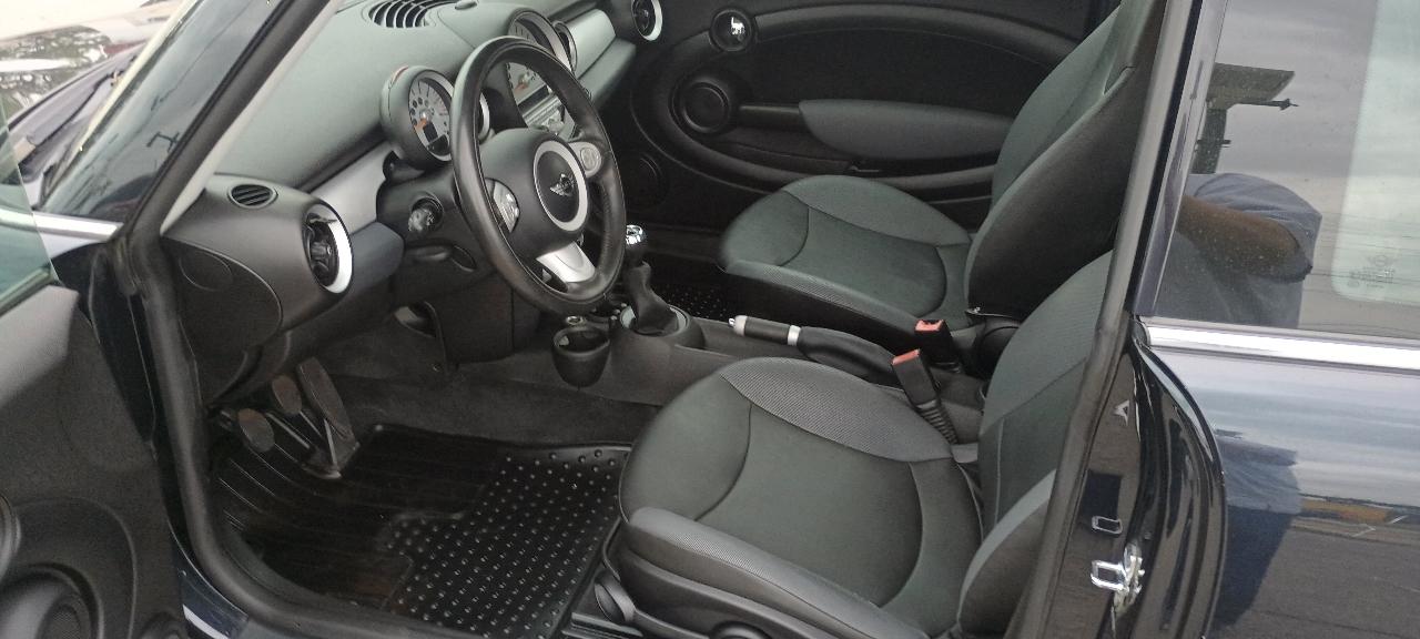 MINI Cooper Base 2009