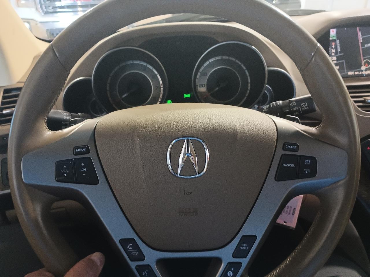Acura MDX 6-Spd AT w/Tech Package 2013