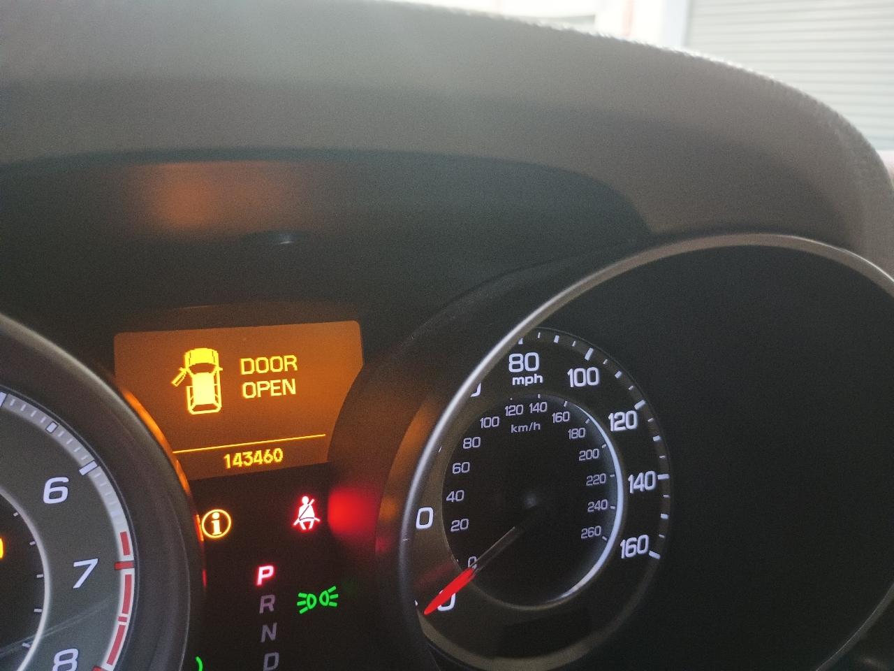 Acura MDX 6-Spd AT w/Tech Package 2013