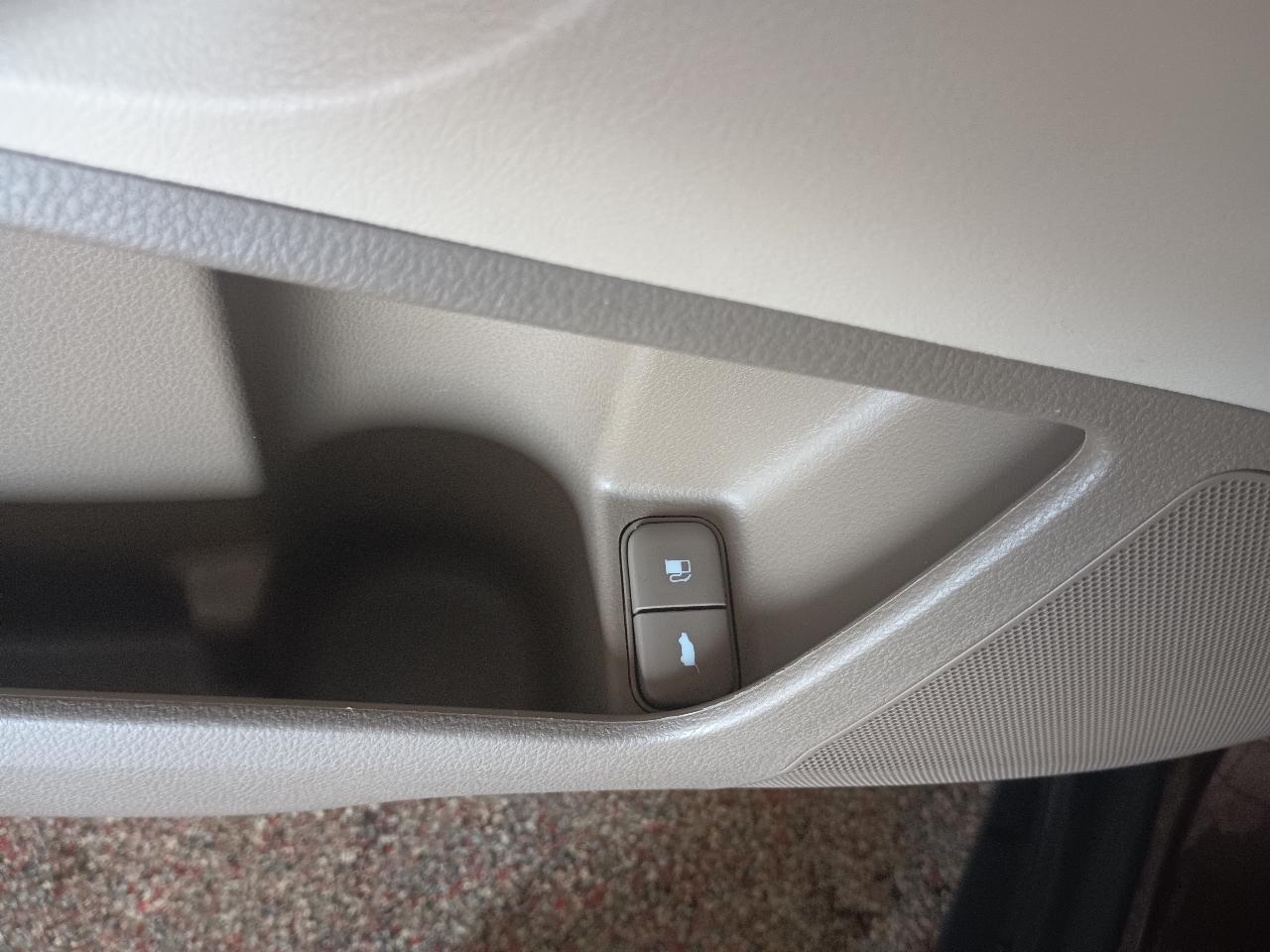 Acura MDX 6-Spd AT w/Tech Package 2013