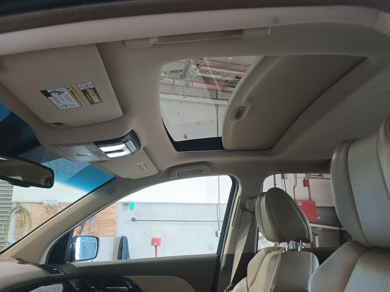 Acura MDX 6-Spd AT w/Tech Package 2013