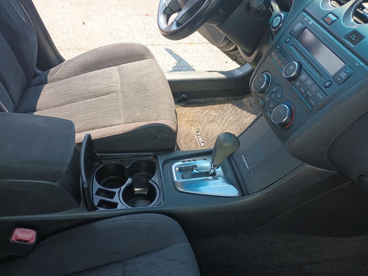 Nissan Altima 2.5 2012