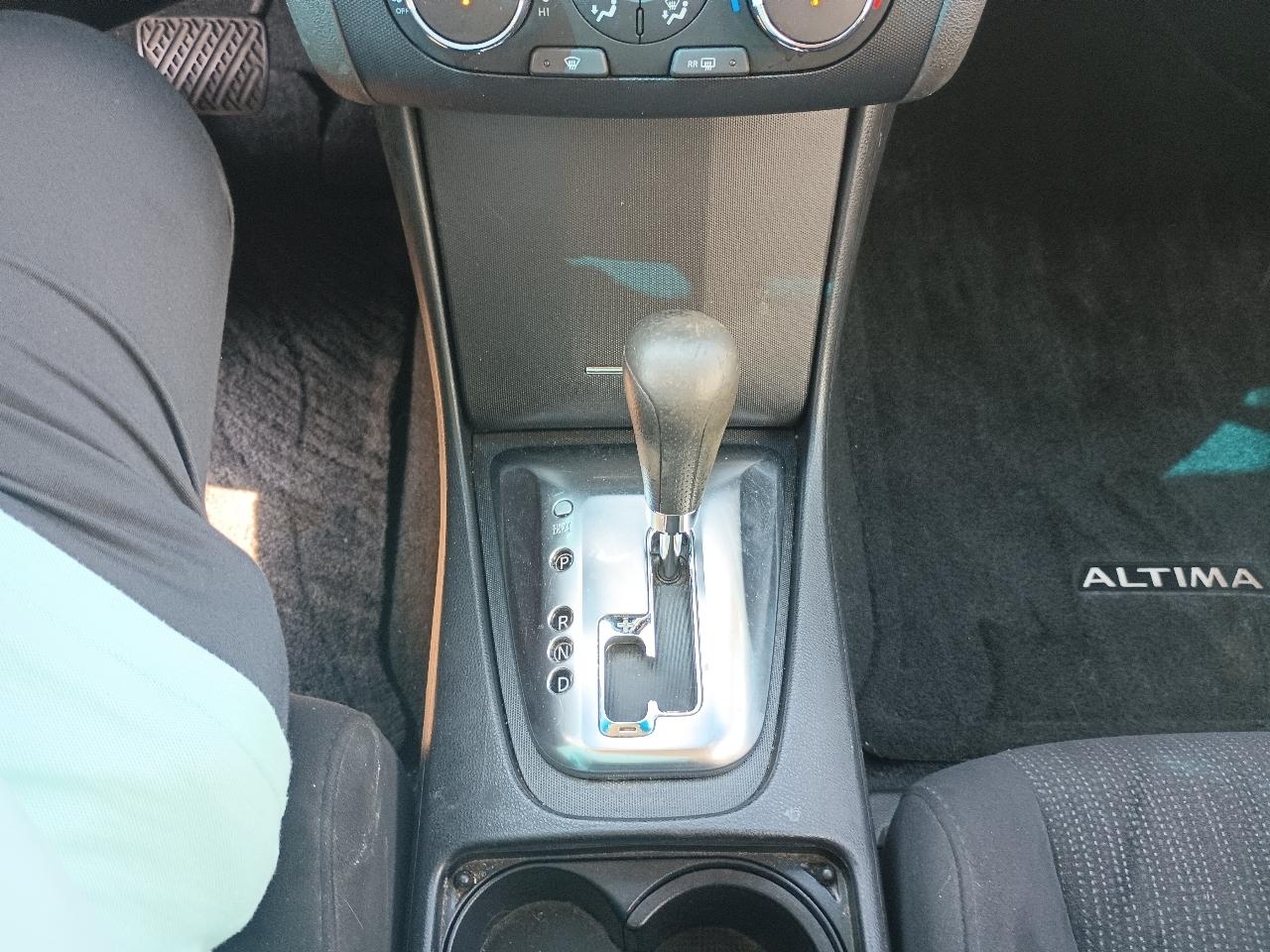 Nissan Altima 2.5 2012
