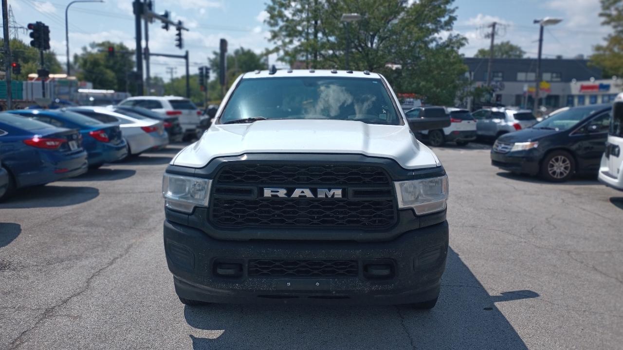 RAM 3500 Tradesman Crew Cab 4WD DRW 2021