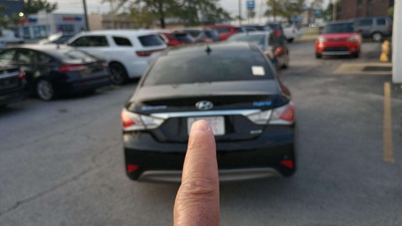 Hyundai Sonata Hybrid Sedan 2015