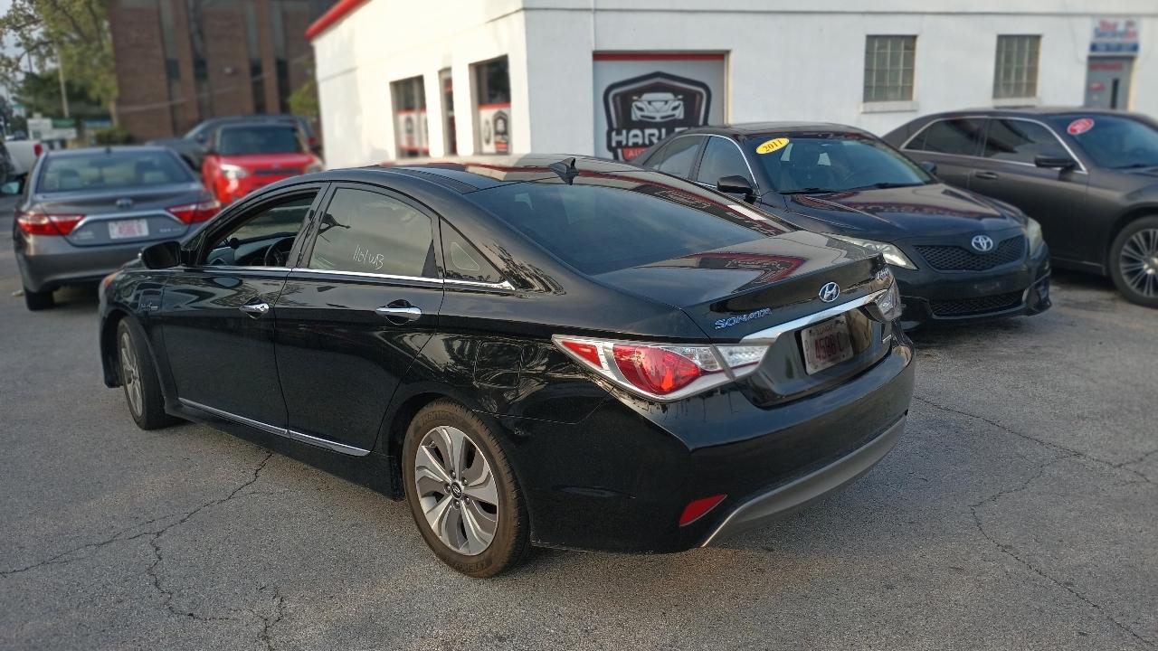 Hyundai Sonata Hybrid Sedan 2015