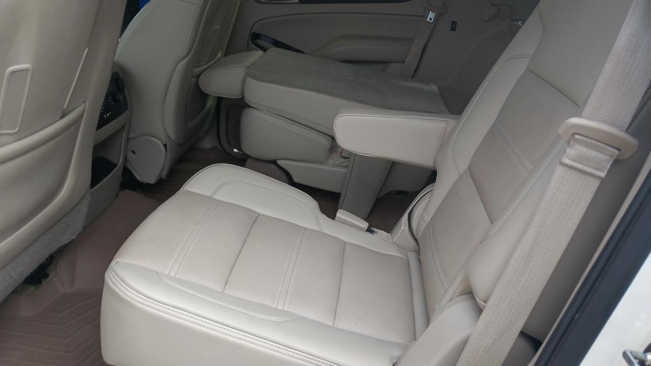 GMC Yukon Denali 4WD 2015