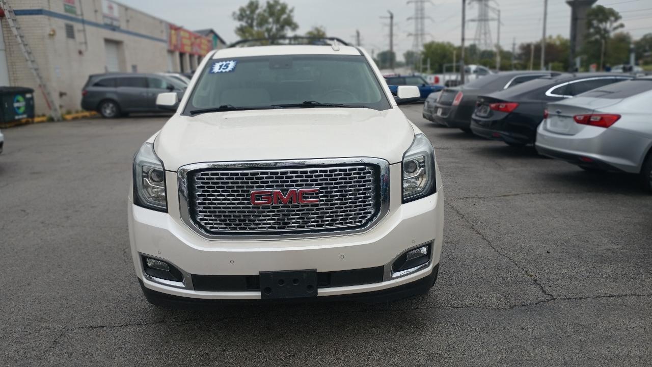 GMC Yukon Denali 4WD 2015