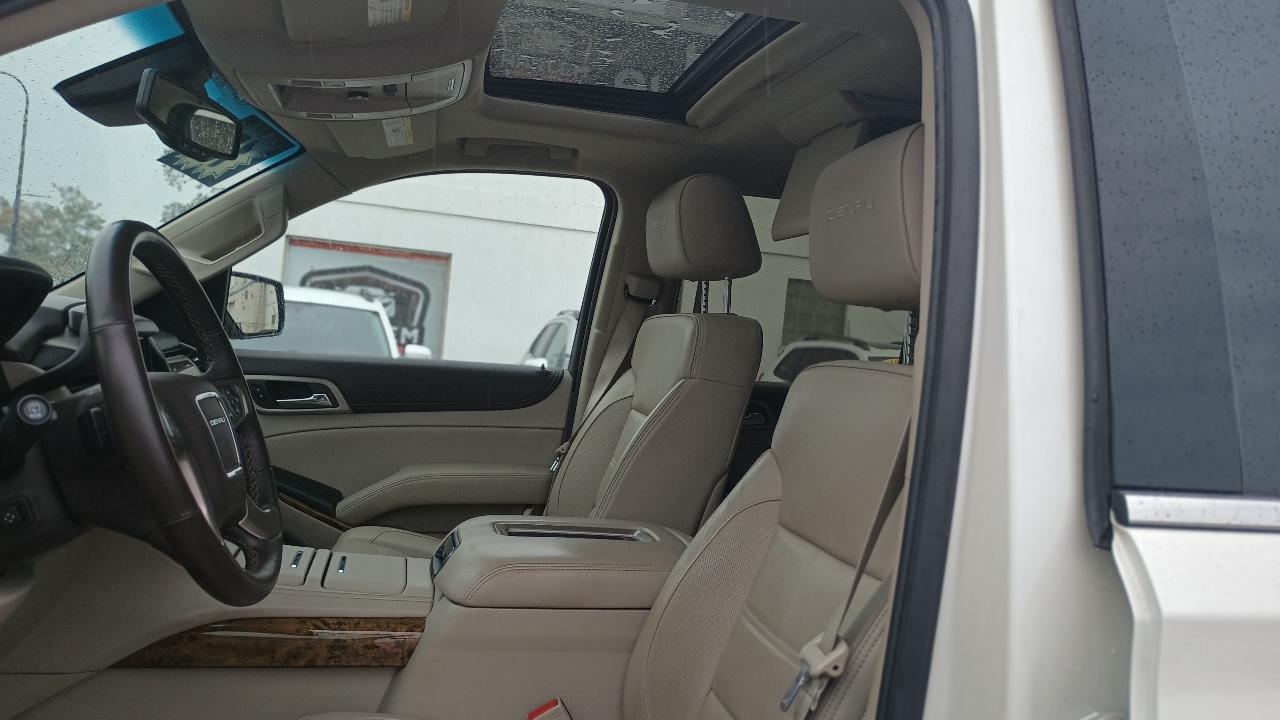 GMC Yukon Denali 4WD 2015