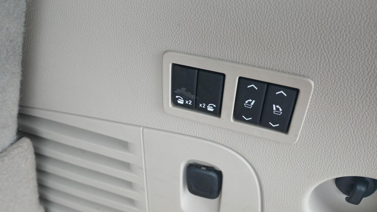 GMC Yukon Denali 4WD 2015