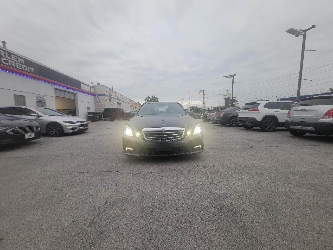 Mercedes-Benz E-Class E350 Sedan 4MATIC 2011