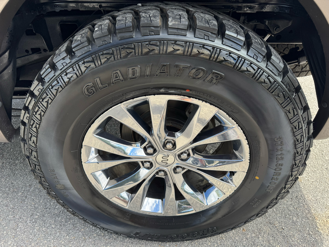 Ford F-150 King Ranch 4WD SuperCrew 5.5' Box 2017 Ford F-150 King Ranch 4WD SuperCrew 5.5' Box 2017