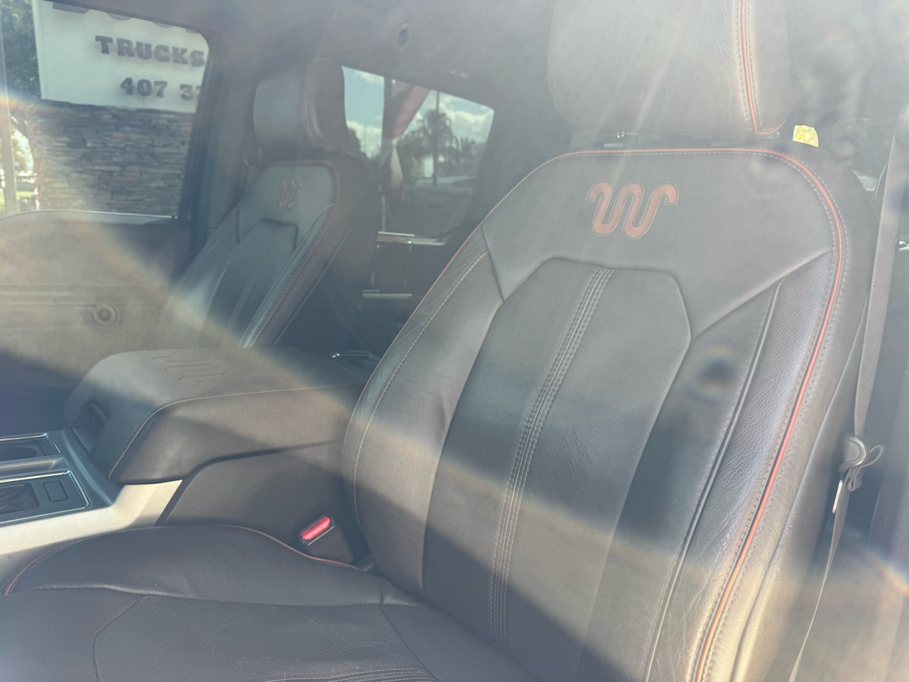 Ford F-150 King Ranch 4WD SuperCrew 5.5' Box 2017 Ford F-150 King Ranch 4WD SuperCrew 5.5' Box 2017
