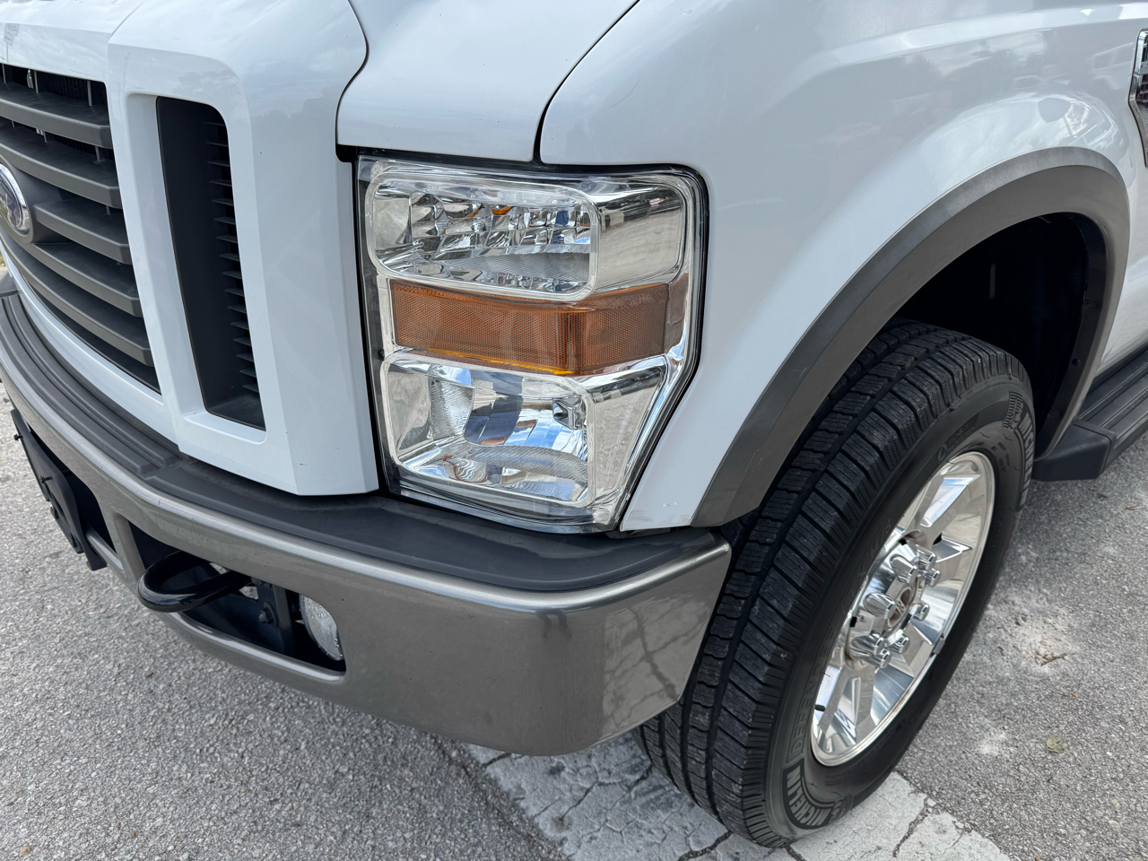 Ford Super Duty F-250 SRW XLT 4WD Crew Cab 6.75' Box 2008