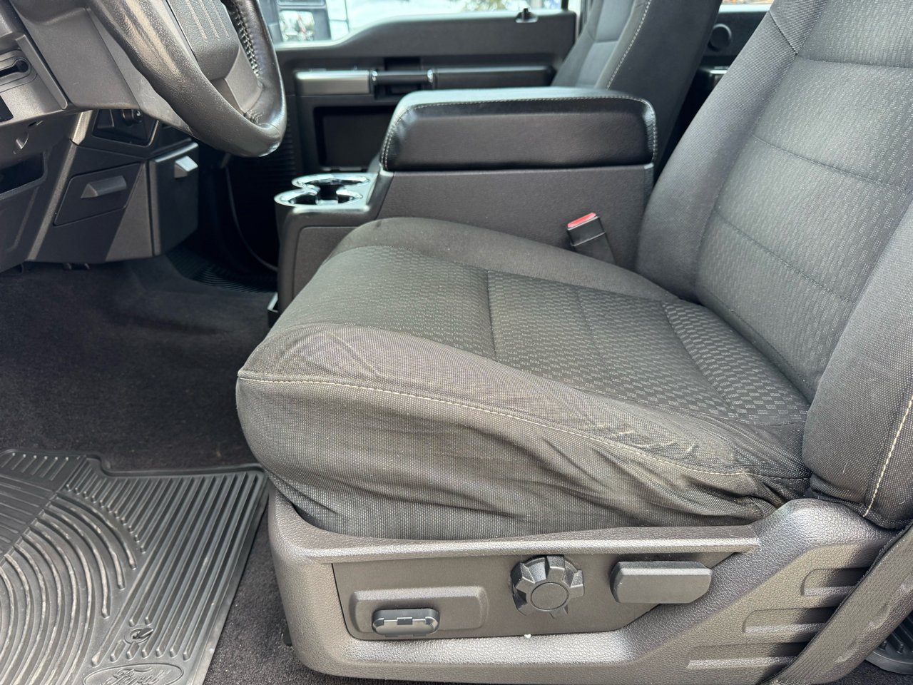 Ford Super Duty F-250 SRW XLT 4WD Crew Cab 6.75' Box 2008