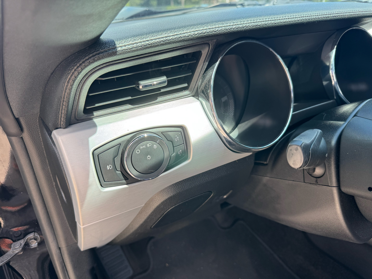 2015 Ford Mustang GT Premium photo 8