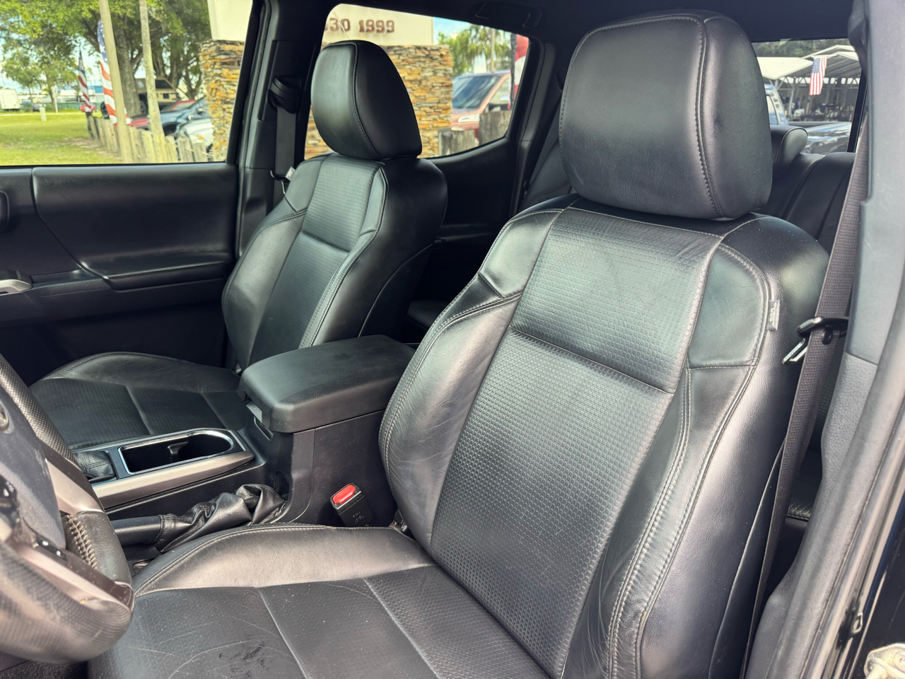 2018 Toyota Tacoma TRD Double Cab V6 4x4 photo 11