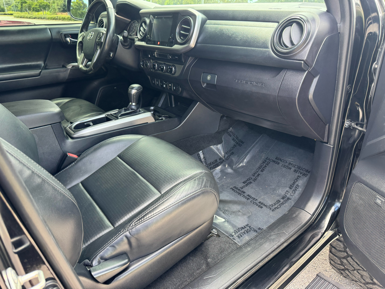 2018 Toyota Tacoma TRD Double Cab V6 4x4 photo 12
