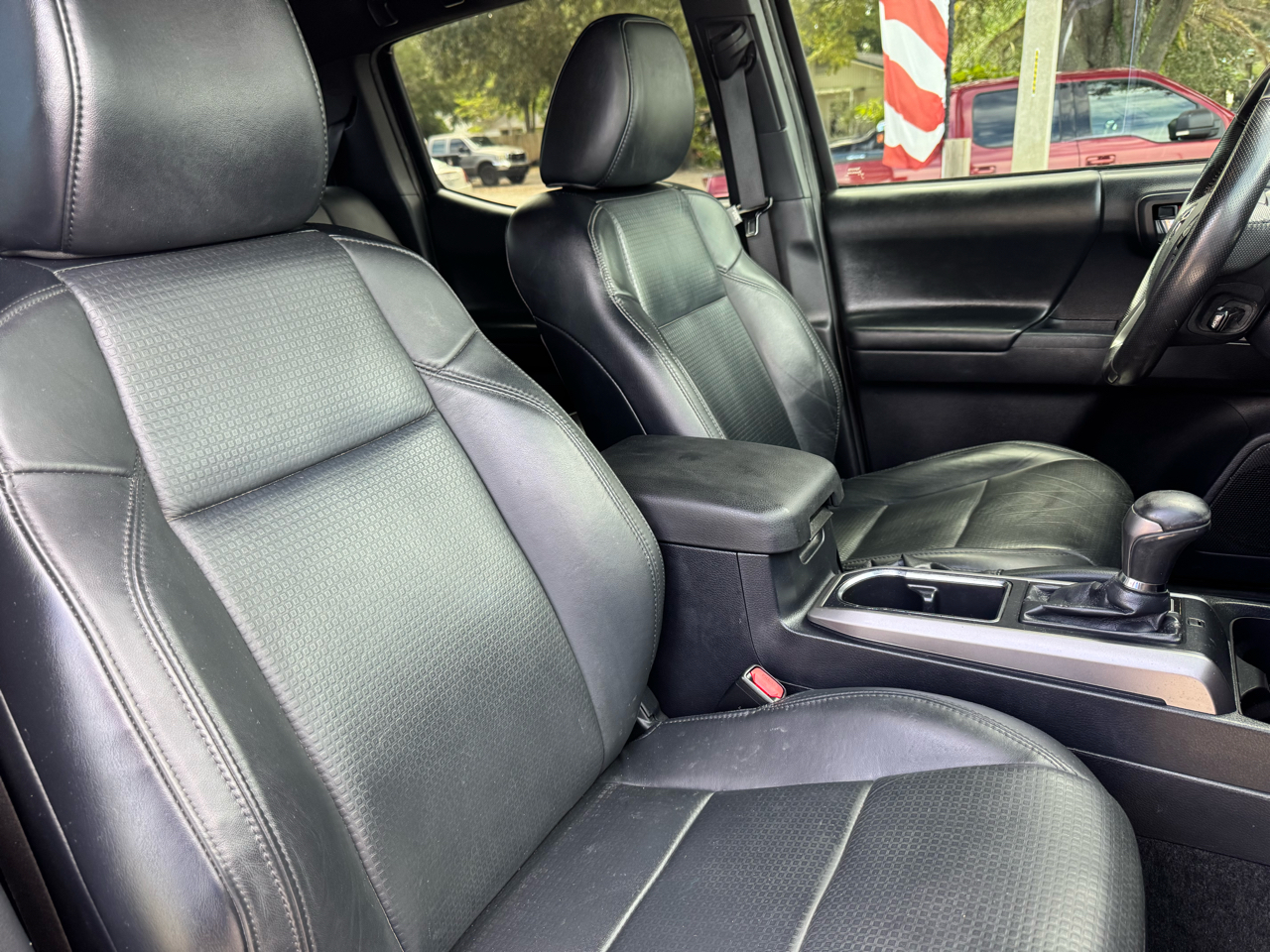 2018 Toyota Tacoma TRD Double Cab V6 4x4 photo 29