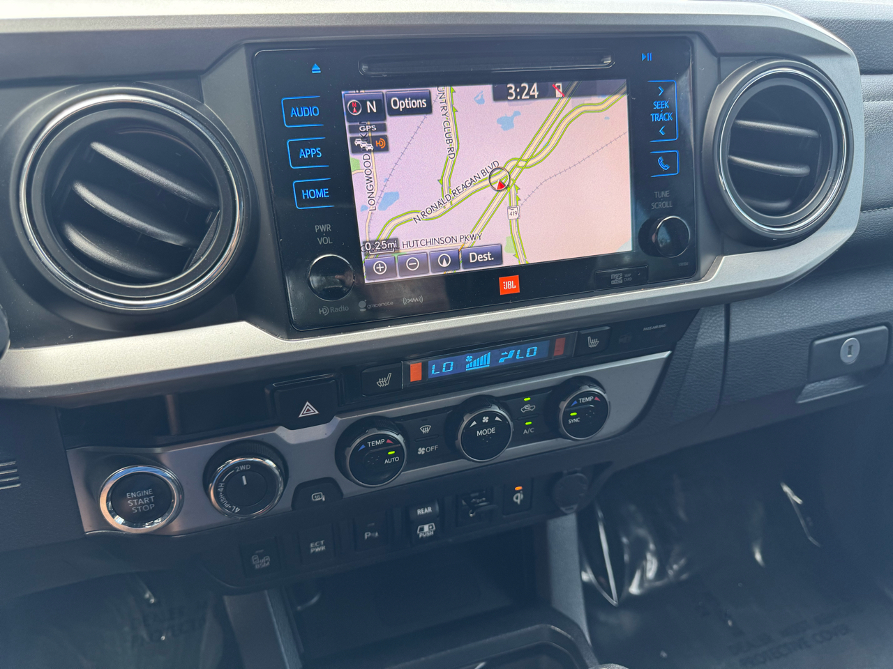 2018 Toyota Tacoma TRD Double Cab V6 4x4 photo 31
