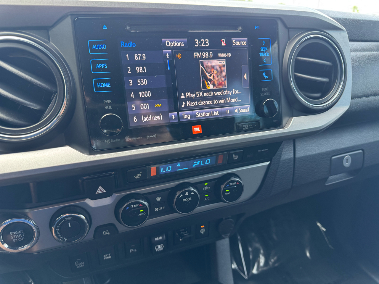 2018 Toyota Tacoma TRD Double Cab V6 4x4 photo 10